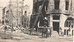 Imagen histórica relacionada con la era de Otis