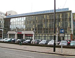 Fachada de edificio de prensa