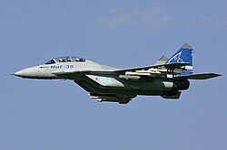 Modelo de MiG-35