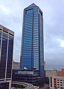Fachada de vidrio de un proyecto de Jahn